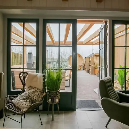 Spacious Hazenborgh In Near Callantsoog
