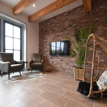 Spacious Hazenborgh In Near Holiday home *