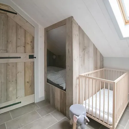 Spacious Hazenborgh In Near Holiday home