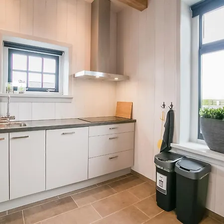 Spacious Hazenborgh In Near Callantsoog