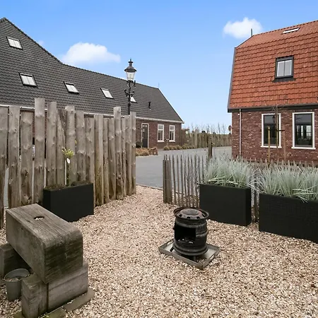 Holiday home Spacious Hazenborgh In Near *