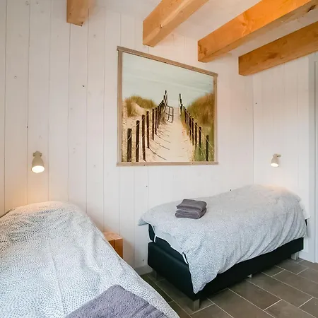 Spacious Hazenborgh In Near