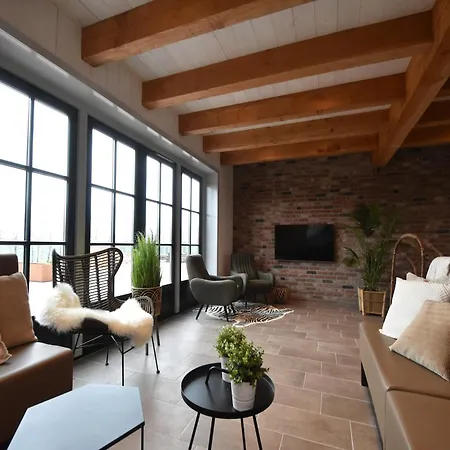 Spacious Hazenborgh In Near