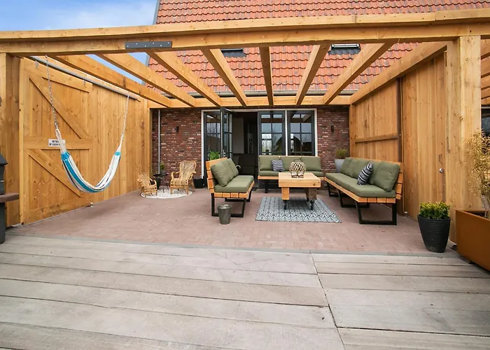 Spacious Hazenborgh In Near Callantsoog