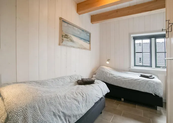 Spacious Hazenborgh In Near