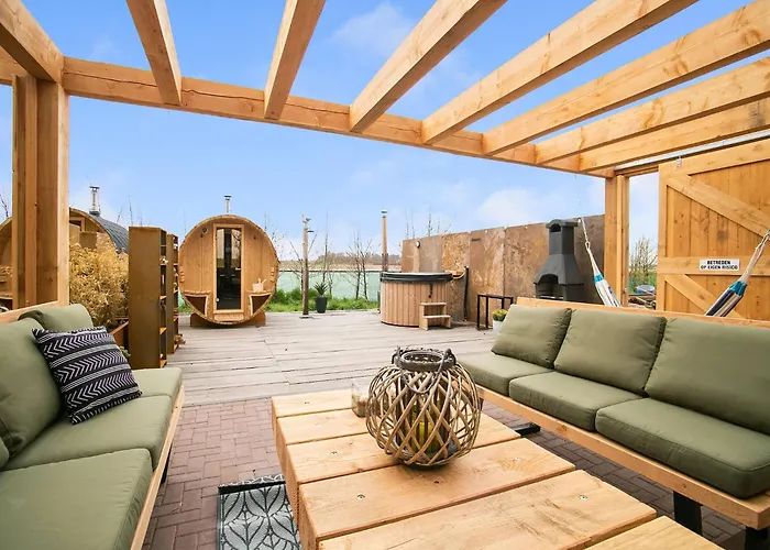 Spacious Hazenborgh In Near