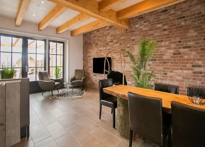 Spacious Hazenborgh In Near Callantsoog