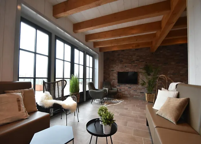 Spacious Hazenborgh In Near