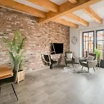 Spacious Hazenborgh In Near Callantsoog