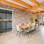Spacious Hazenborgh In Near Prázdninový dům Callantsoog